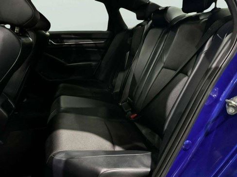 Used 2018 Honda Accord Sport image 34