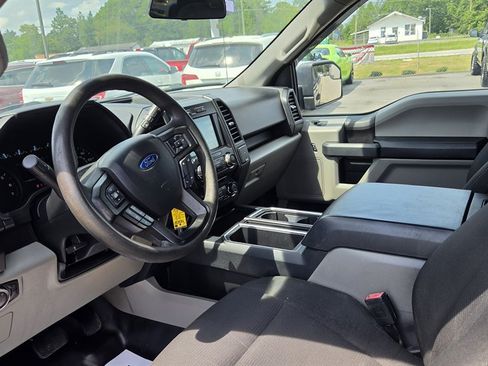 Used 2018 Ford F150 XL w/ Equipment Group 101A Mid AWD/4WD image 14