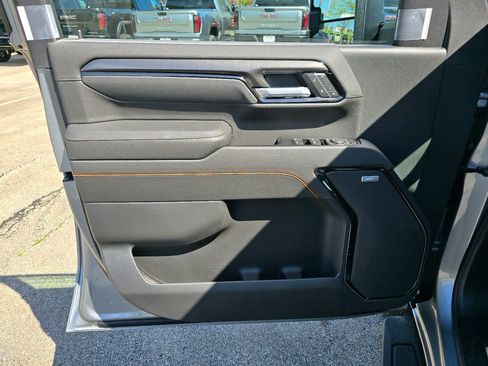 New 2026 GMC Sierra 2500 AT4 w/ AT4 Premium Plus Package AWD/4WD image 12