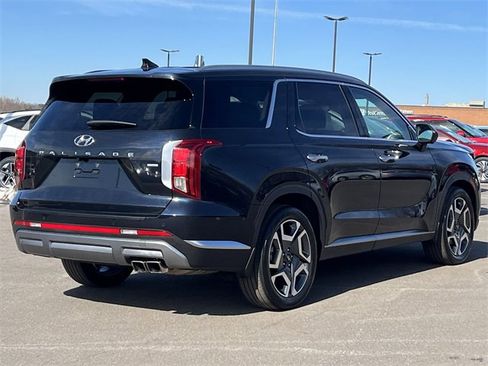 Used 2023 Hyundai Palisade Limited image 42