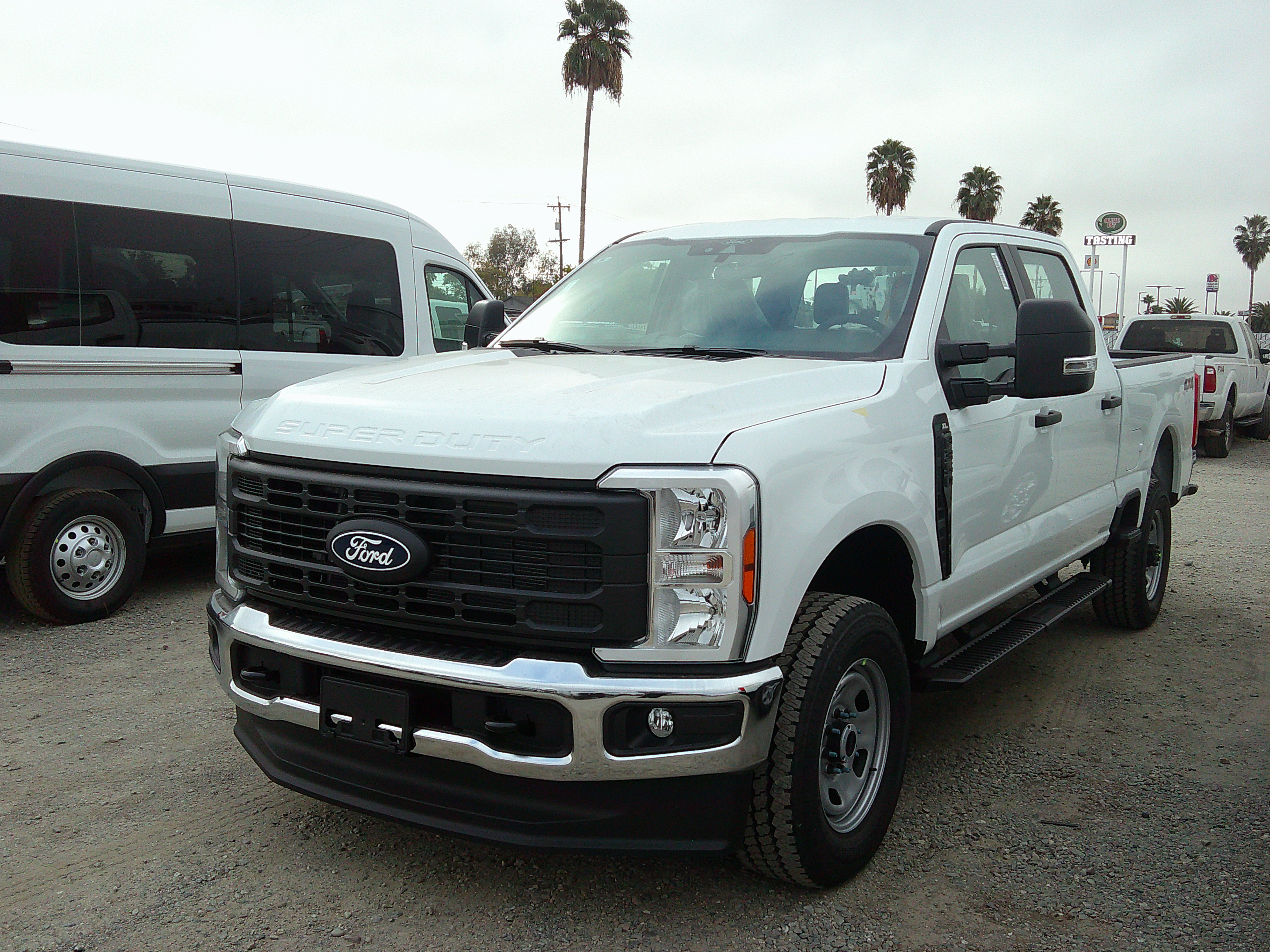 New 2027 Ford F350 XL w/ XL Chrome Package AWD/4WD image 1