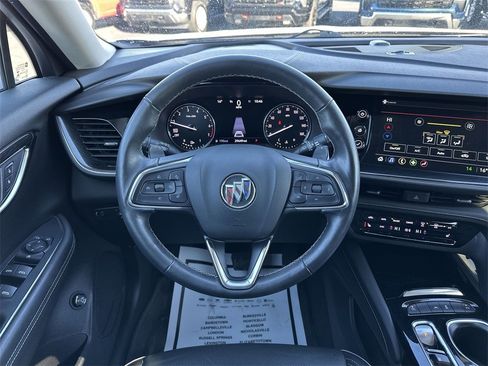 Used 2023 Buick Envision Essence image 14