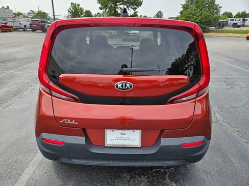 Used 2020 Kia Soul LX FWD image 6