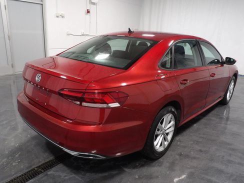 Used 2021 Volkswagen Passat 2.0T S FWD image 4