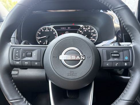 Certified 2025 Nissan Pathfinder SV w/ Black Appearance Package AWD/4WD image 22
