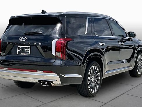 Used 2024 Hyundai Palisade Calligraphy FWD image 12