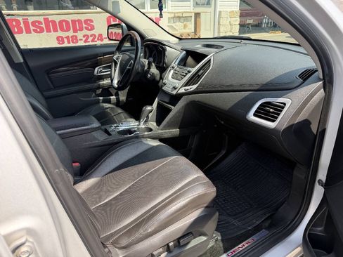 Used 2017 GMC Terrain Denali FWD image 9