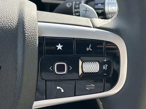 New 2026 Genesis GV70 2.5T Select image 32