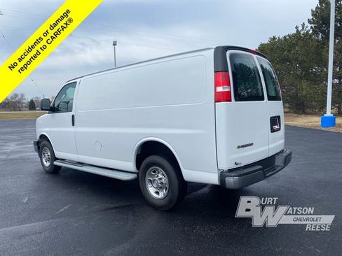 Certified 2024 Chevrolet Express 2500 w/ Driver Convenience Package image 5