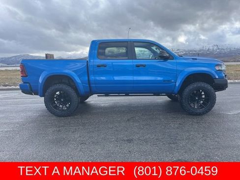 Used 2025 RAM 1500 Big Horn AWD/4WD image 2