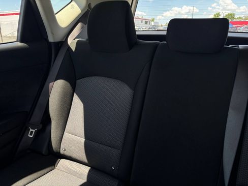 Used 2025 Kia Soul LX w/ LX Technology Package FWD image 34