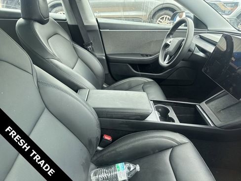Used 2025 Tesla Model 3 Long Range image 8