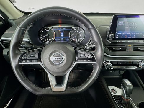 Used 2021 Nissan Altima 2.5 SR FWD image 10