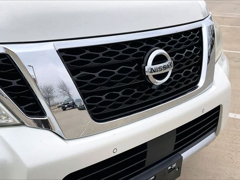 Used 2017 Nissan Armada SL w/ Moonroof Package image 29