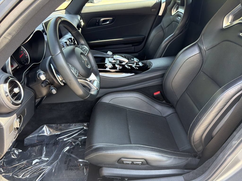 Used 2018 Mercedes-Benz AMG GT Roadster image 10