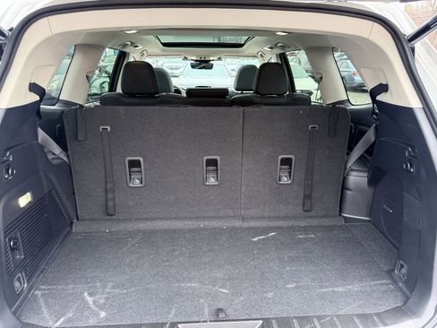 Certified 2025 Subaru Ascent Limited image 21