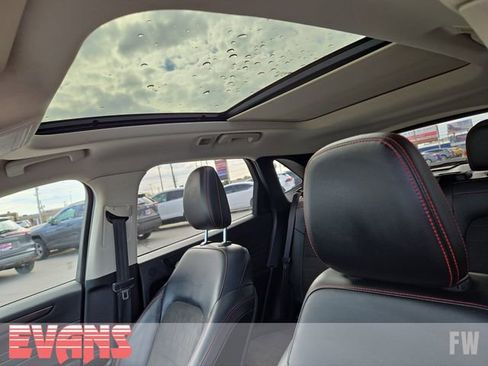 Used 2022 Ford Escape SEL w/ SEL Stealth AWD Package image 19