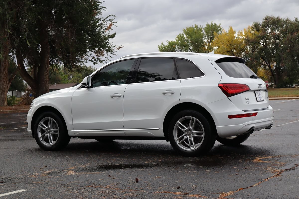 Used 2016 Audi Q5 2.0T Premium Plus w/ Technology Package AWD/4WD image 7