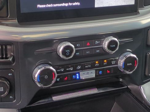 Used 2025 Ford F150 Lariat AWD/4WD image 25