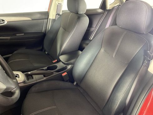 Used 2014 Nissan Sentra S image 11