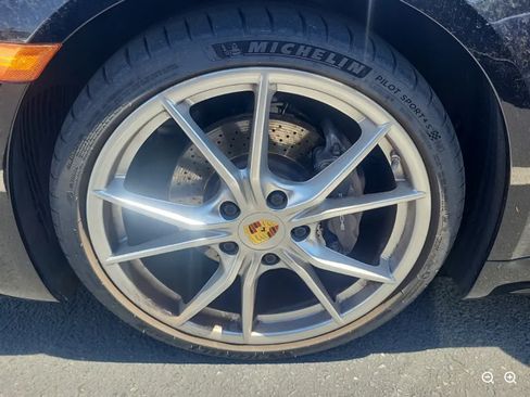 Used 2017 Porsche 718 Boxster RWD image 5