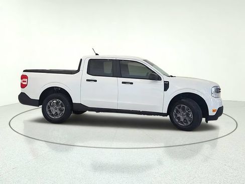 Used 2023 Ford Maverick XLT FWD image 7