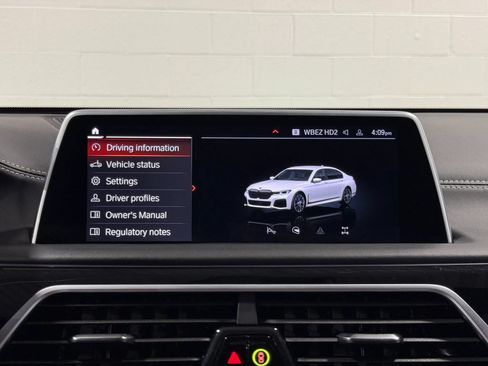 Used 2022 BMW M760i xDrive w/ Luxury Rear Seating Package AWD/4WD image 36