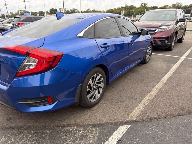 Used 2018 Honda Civic EX image 9