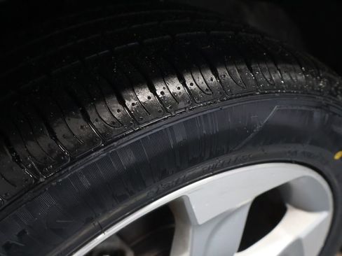 Used 2017 Honda HR-V EX image 30