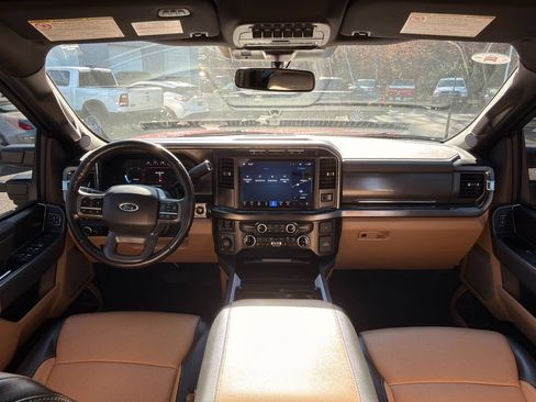 Used 2024 Ford F250 Lariat w/ Chrome Package image 13