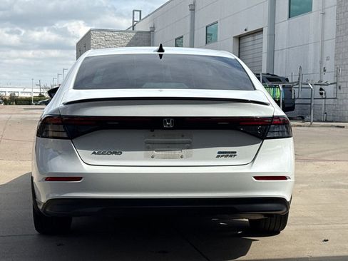 Used 2023 Honda Accord Sport image 8