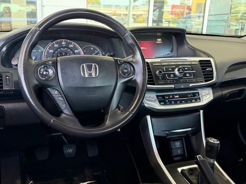 Used 2013 Honda Accord Sport image 28
