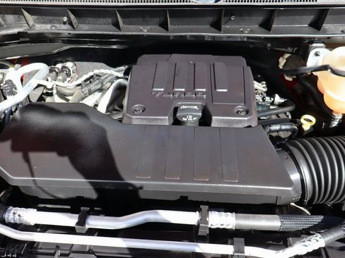 Used 2022 Chevrolet Silverado 1500 Custom w/ Safety Confidence Package image 22