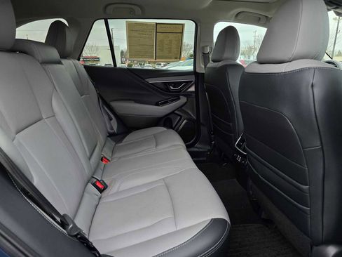 Used 2023 Subaru Outback Limited image 14