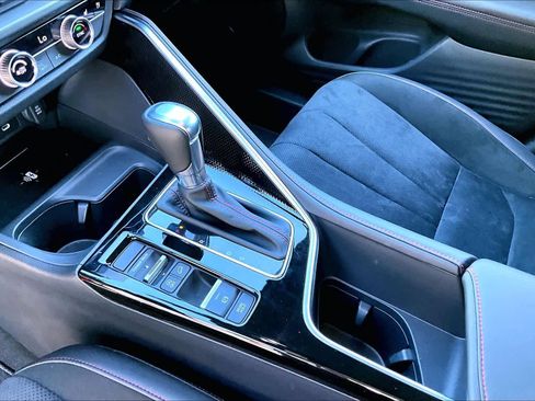 Used 2025 Acura ADX A-Spec image 17