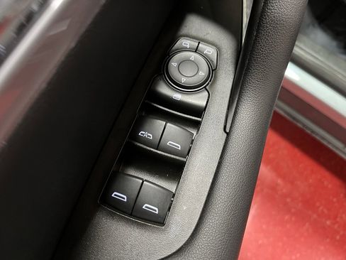 Used 2023 Chevrolet Blazer LT image 20