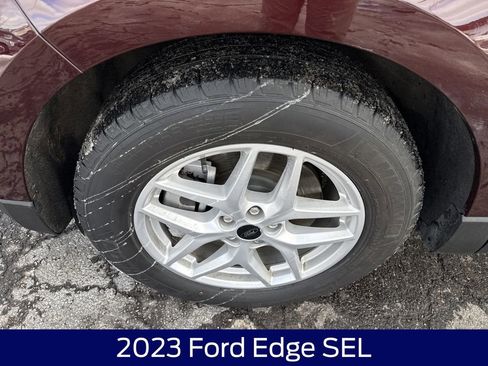 Used 2023 Ford Edge SEL w/ Convenience Package image 11