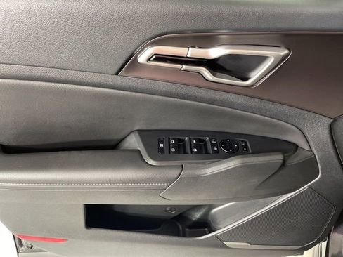 New 2026 Kia Sportage EX w/ EX Panorama Roof Package image 12