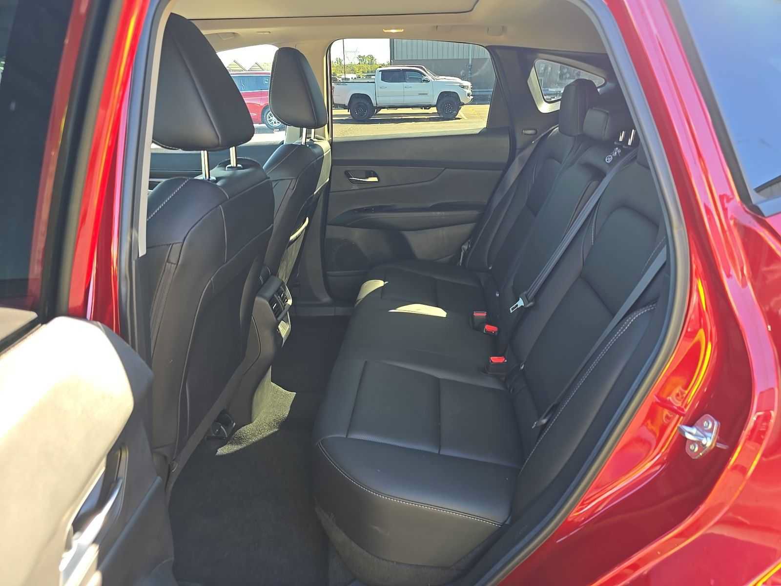 Used 2026 Nissan Murano SL AWD/4WD image 7