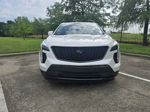 Used 2021 Cadillac XT4 Sport w/ Cold Weather Package FWD image 8
