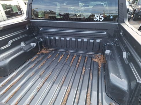 Used 2025 Ford Maverick XL image 6