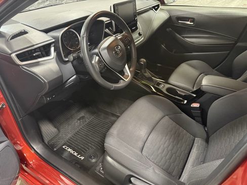 Used 2019 Toyota Corolla SE image 18