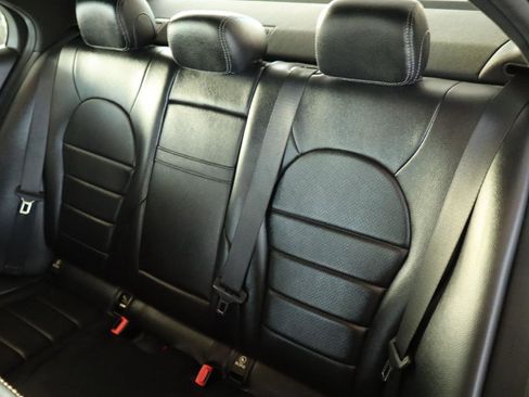 Used 2019 Mercedes-Benz C 300 4MATIC Sedan image 37