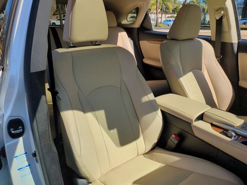 Used 2022 Lexus RX 450h AWD w/ Premium Package image 32