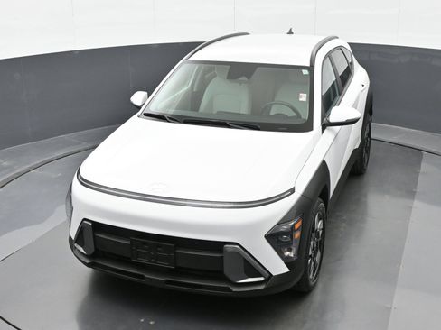 Certified 2024 Hyundai Kona SEL FWD image 35