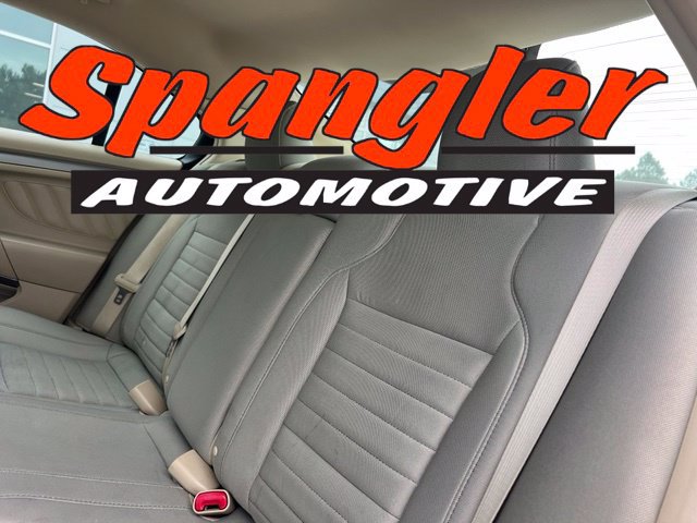 Used 2018 Ford Taurus SE FWD image 8