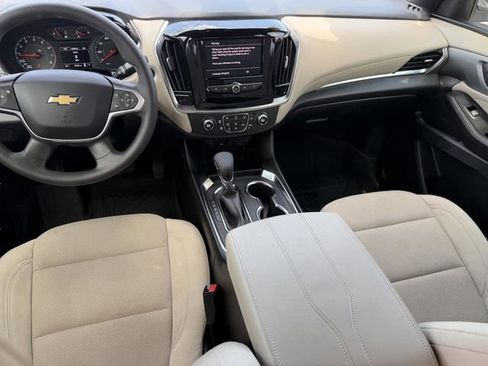 Certified 2023 Chevrolet Traverse LS w/ Safety Package FWD image 17