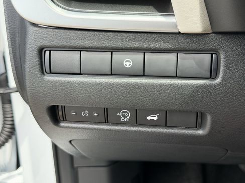 New 2026 Nissan Rogue Dark Armor FWD image 18