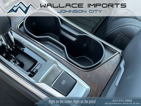Used 2021 Subaru Ascent Touring AWD/4WD image 19