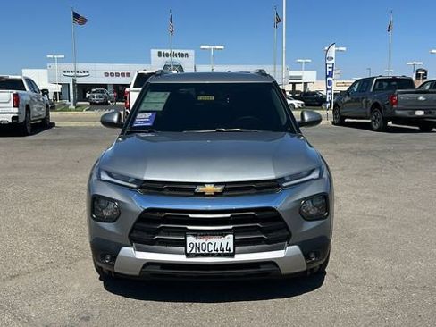 Used 2023 Chevrolet TrailBlazer LT w/ Convenience Package image 9
